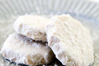 Polvorones Unwrapped: Sweet History of Spanish Delights