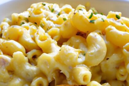 Indulgent Creamy Vegan Mac and Cheese: A Dairy-Free Delight
