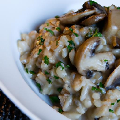 Creamy Dairy-Free Mushroom Risotto: A Flavorful Twist