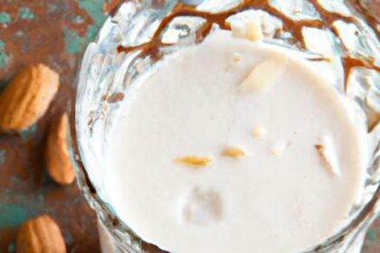 Refreshing Paleo Horchata: Creamy Almond Milk Delight
