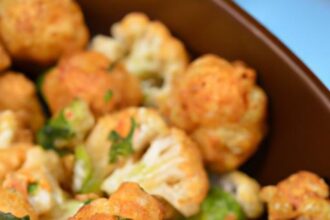 Spicy & Healthy: Dairy-Free Buffalo Cauliflower Bites Recipe