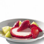 Fresas con Crema: The Sweet Delight of Strawberries & Cream