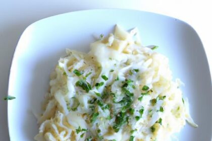 Creamy Keto Alfredo Sauce: Homemade & Low-Carb Delight