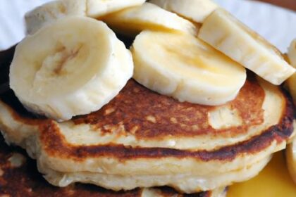 Fluffy Low-Calorie Banana Pancakes: Guilt-Free Morning Bliss